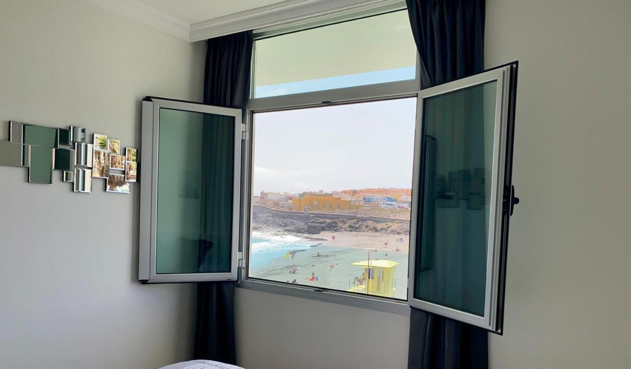 Hermoso Edificio Frente Al Mar Con Gran Terraza Y Hermosas Vistas Appartamento