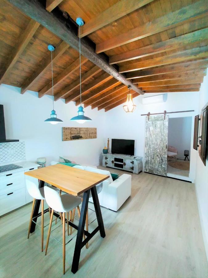 Aura Villa *