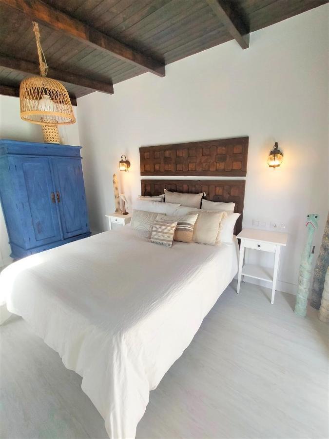 Aura Villa *