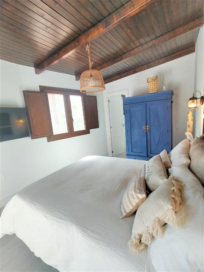 Aura Villa *