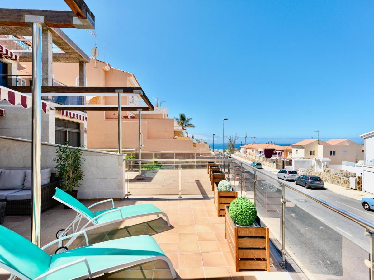 Brand New With Sunset Terrace Apartment