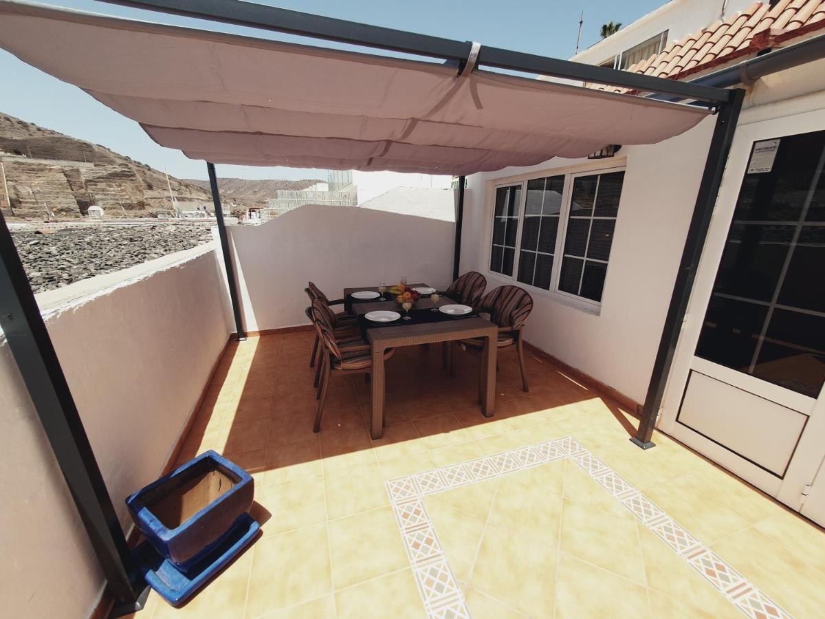 Sunset Terrace With Ocean Views Apartment
