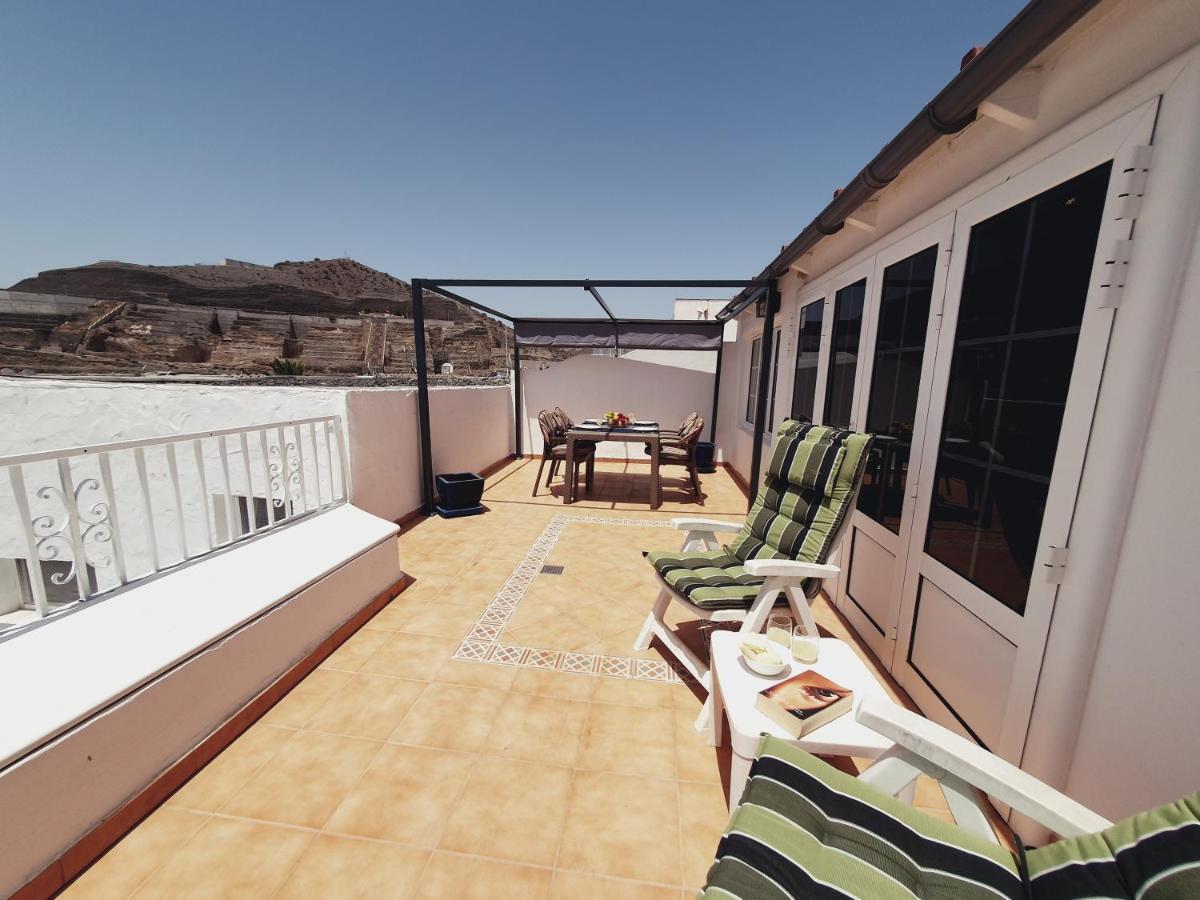 Sunset Terrace With Ocean Views *