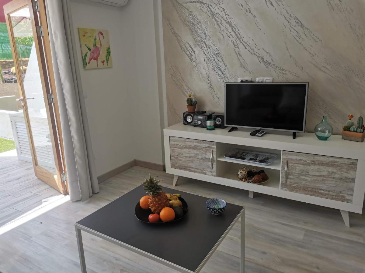 Sunny Cactus Garden 150m From Beach, Fast Fiber Wifi *
