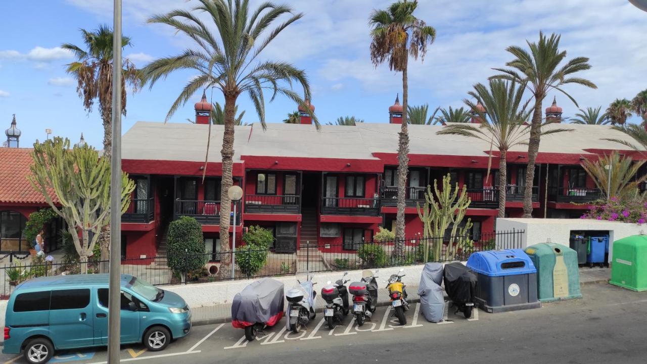 Sun Club Playa Del águila By La Piedra Viva