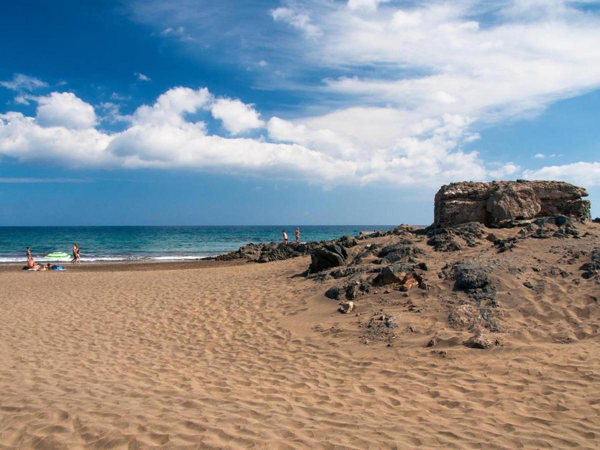 Miami Aj06 By Villagrancanaria San Agustín