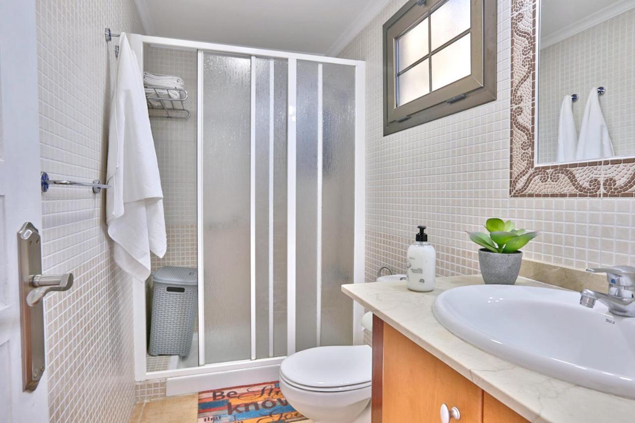 Сasa de vacaciones One Bedroom With Shared Pool Furnished Terrace And Wifi At Maspalomas 1 Km Away From The Playa del Inglés