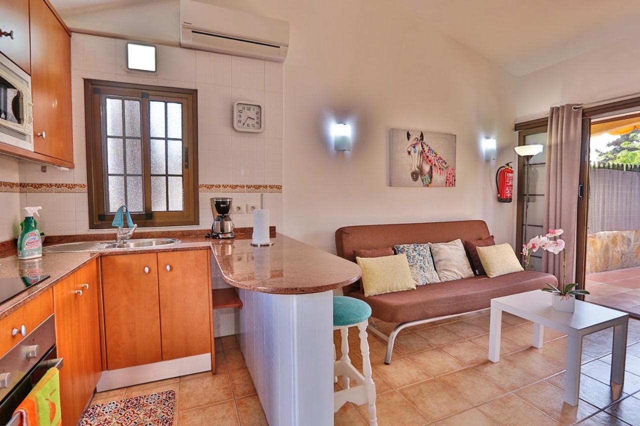 One Bedroom With Shared Pool Furnished Terrace And Wifi At Maspalomas 1 Km Away From The