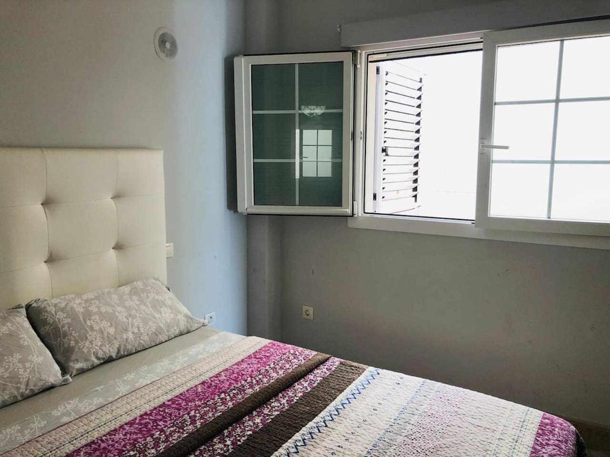 Apartamento Piso de 2 habitaciones El Burrero Aeropuerto