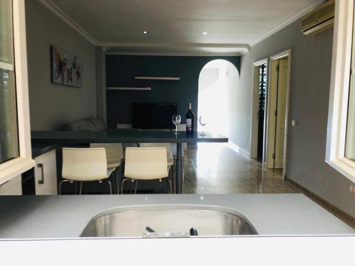 Apartamento Piso de 2 habitaciones El Burrero Aeropuerto El Burrero