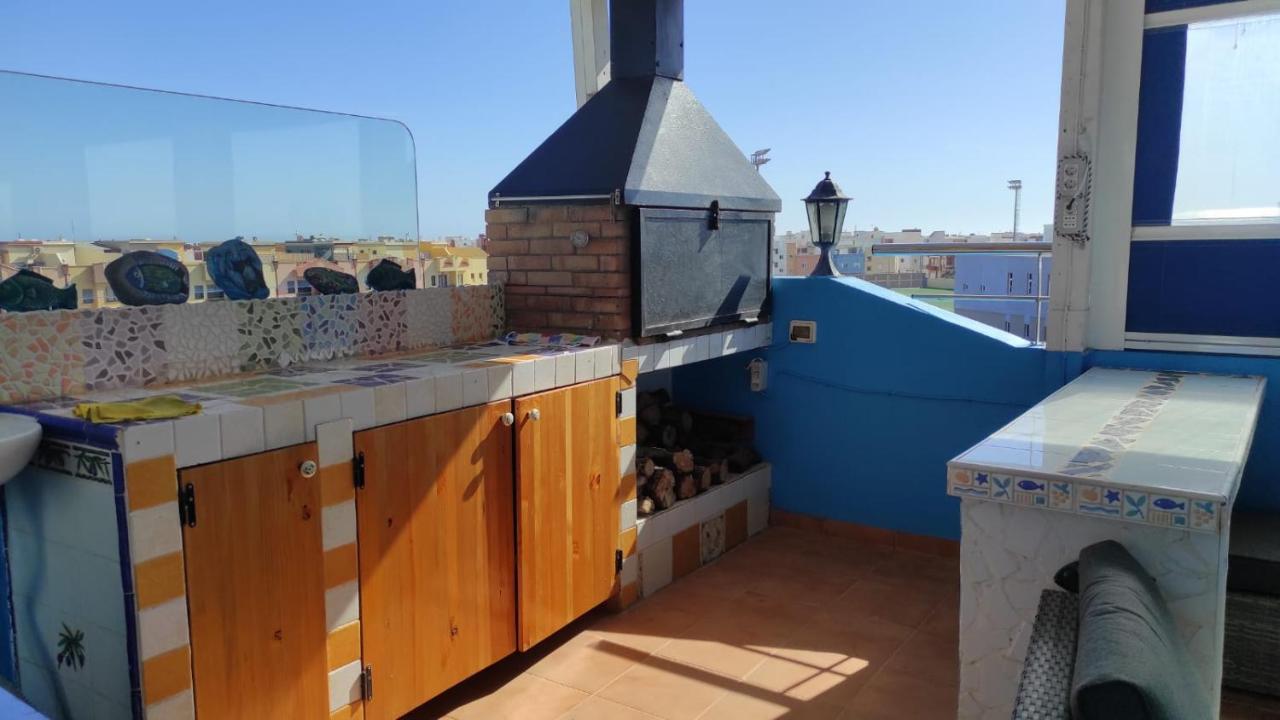 ático Con Vistas , Jacuzzi , Terraza Y Barbacoa Apartamento *