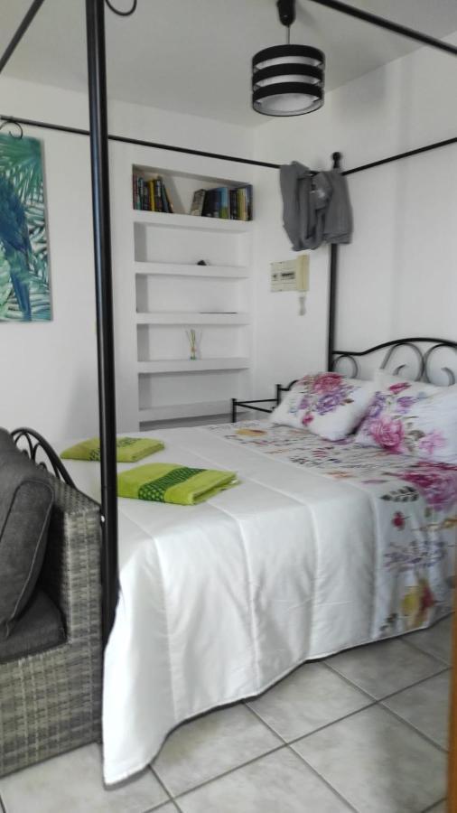 Apartamento ático Con Vistas , Jacuzzi , Terraza Y Barbacoa Arinaga