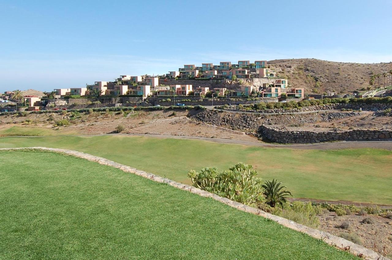 Par 4 Blue Star By Villagrancanaria *