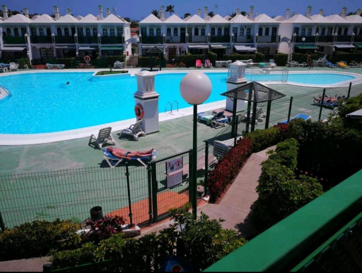 Poolside Duplex In Secure Gated Complex *