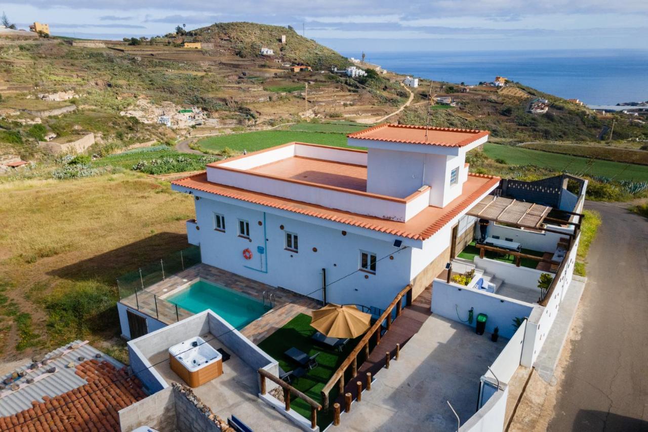 Dejablue. Rural Junto Al Mar Y La Montana Villa