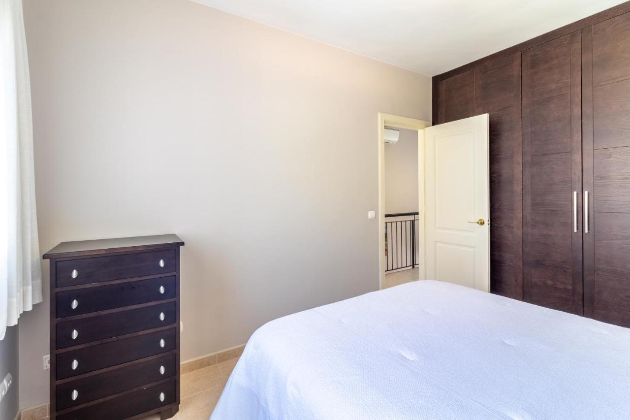Flatguest Velas + Duplex + Pool + Terrace Casa vacanze