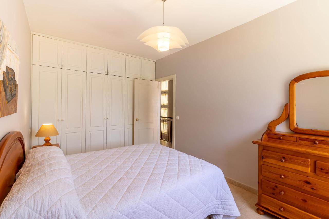 Flatguest Velas + Duplex + Pool + Terrace