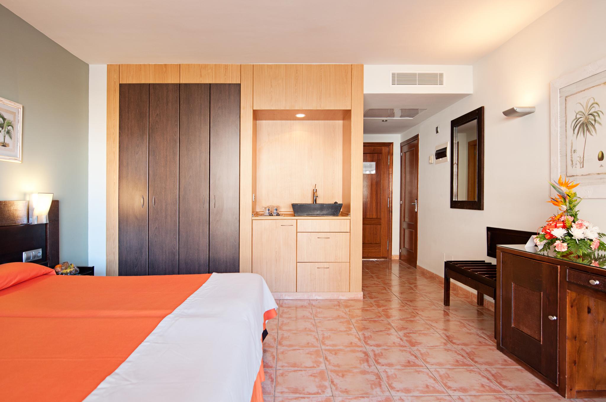 Livvo Costa & Aquapark (adults Only) Hotel 4*