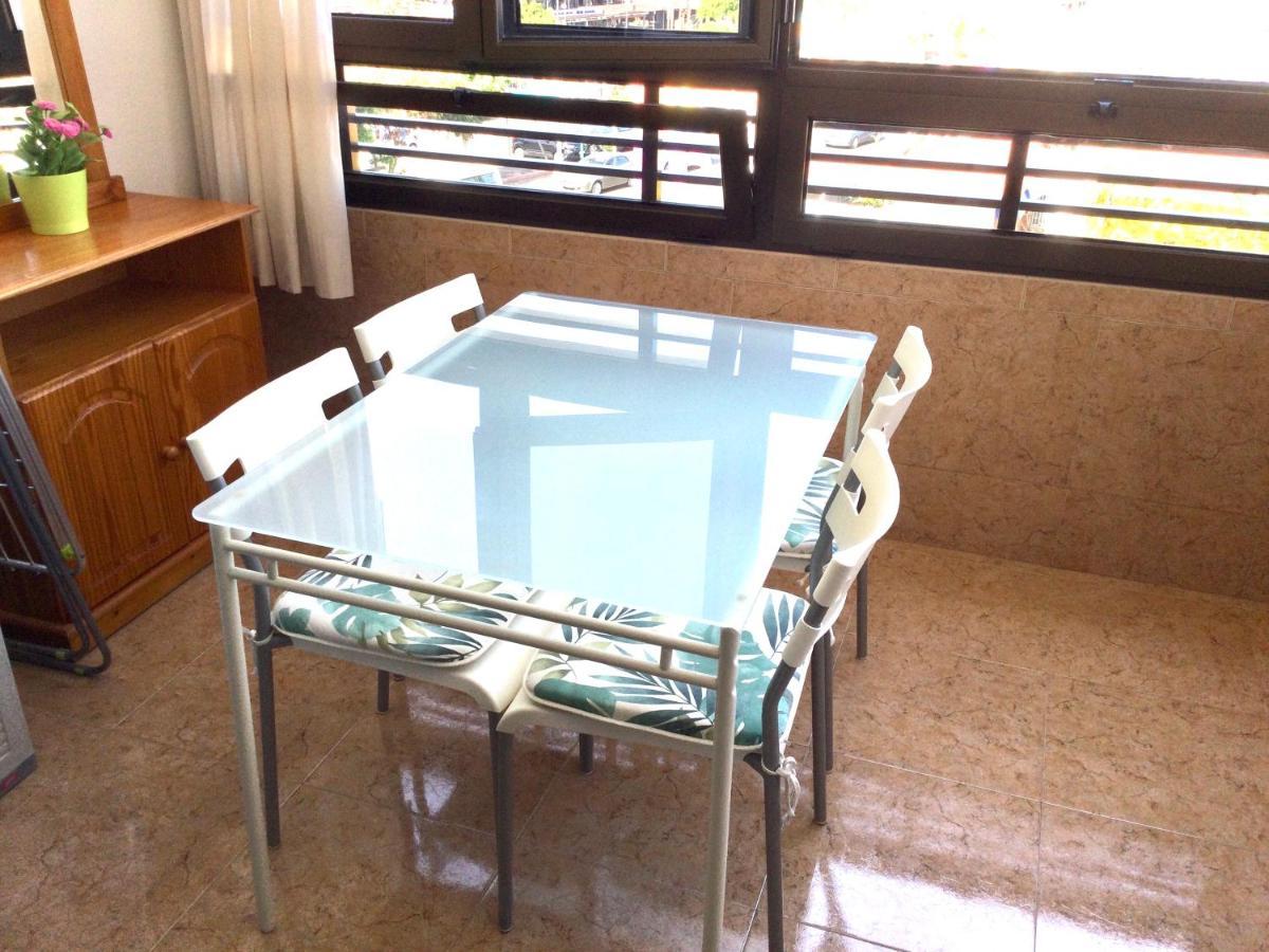 Apartment Iguazu Seaview Near Yumbo Playa del Ingles (Gran Canaria)