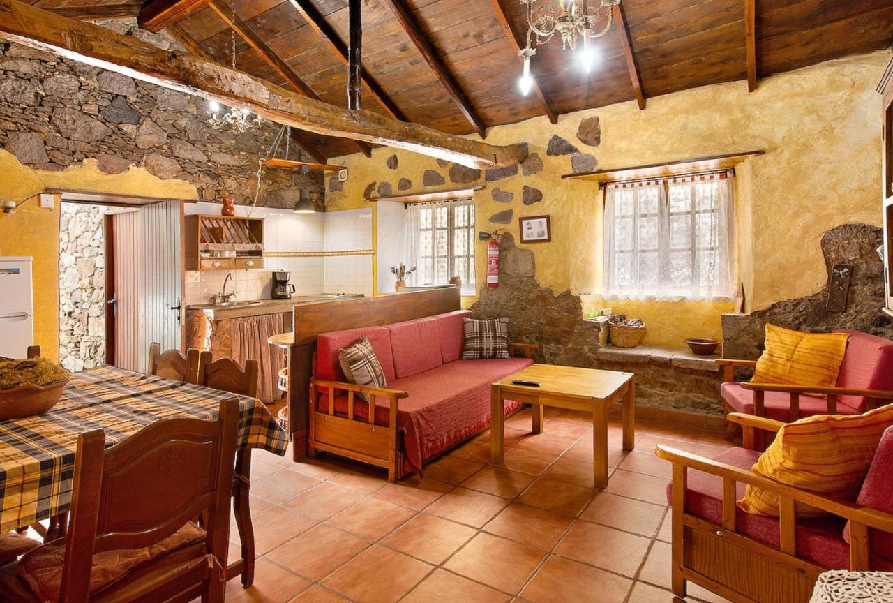 Country house - Laendliches Haus, Pepita La De Flores *
