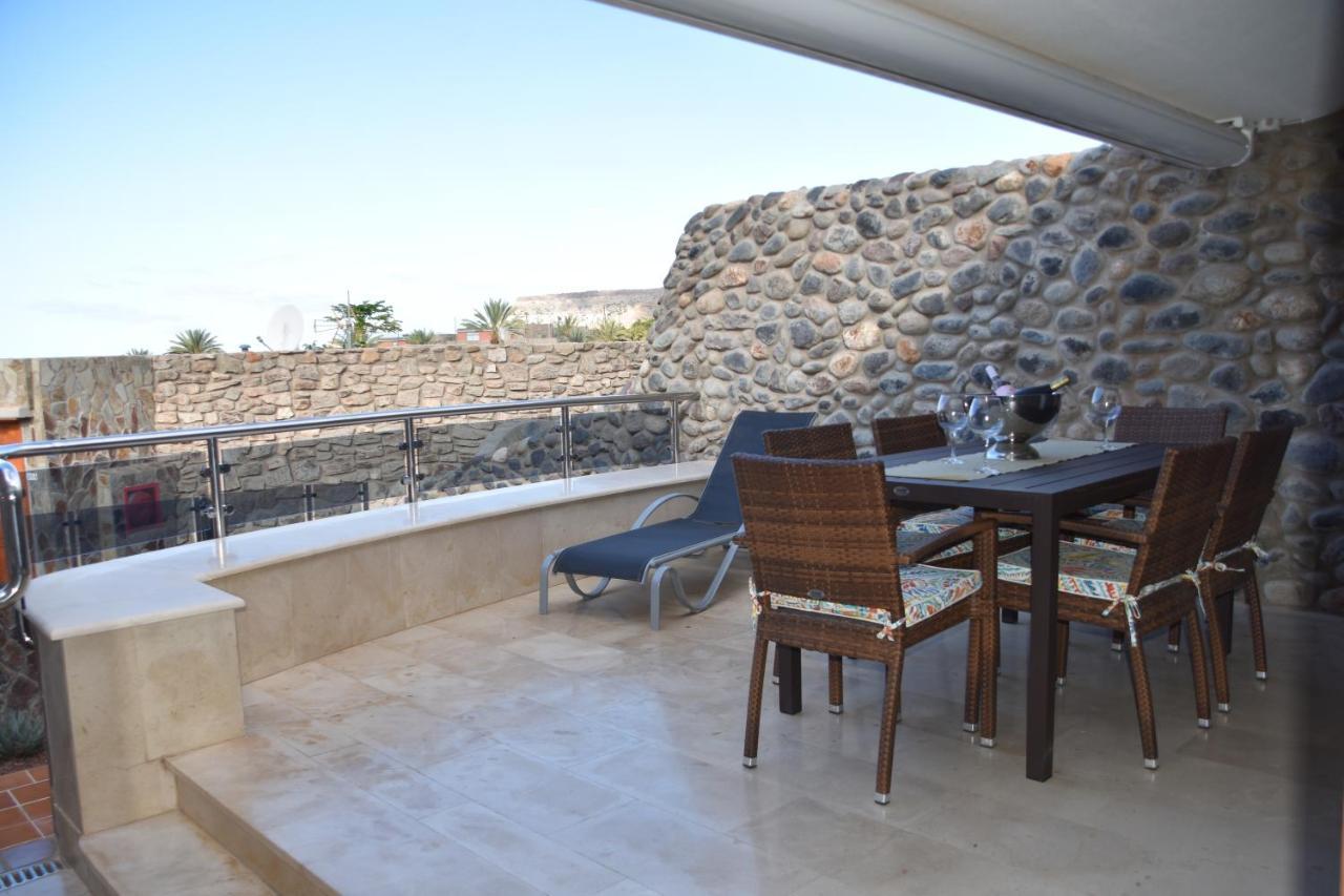 Villa Elsa Tauro Topaz *