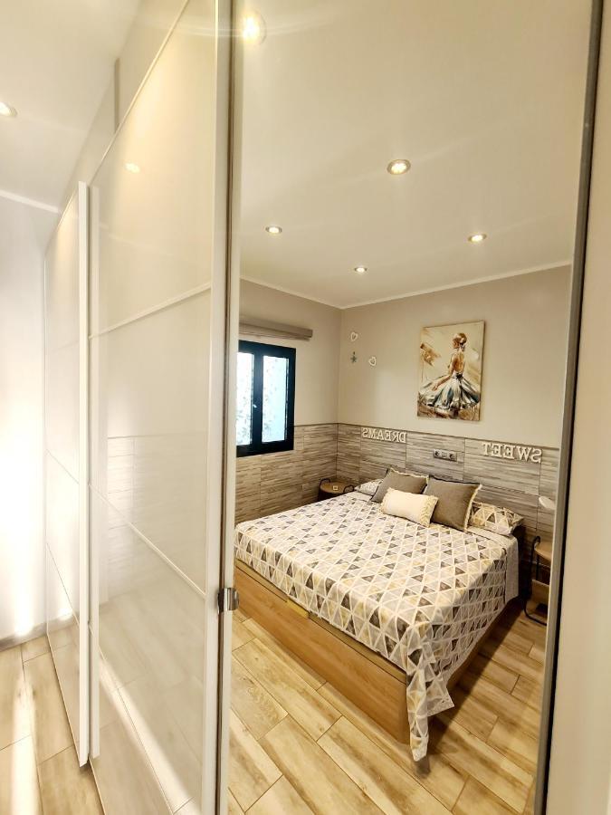 Сasa de vacaciones Modern House *