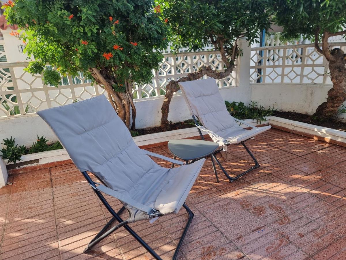 La Palmera1 Casa Al Primer Piso Con 2 - Two Bedroom House On The First Floor --- La Palmera 2 Casa En Planta Baja Con 1 Dormitorio, One Bedroom House On The Ground Floor Casa vacanze *