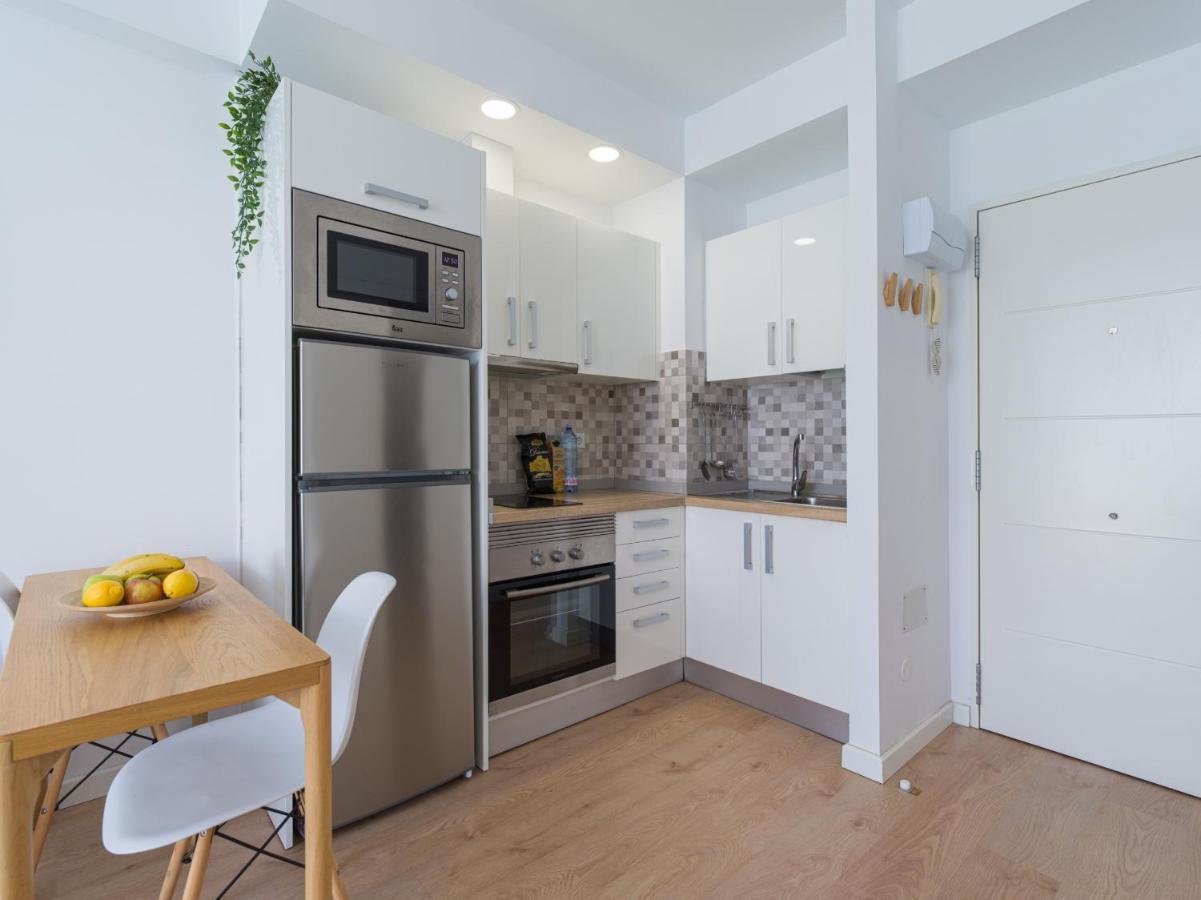 Homeforguest Bright With Terrace Near Canteras Appartamento *