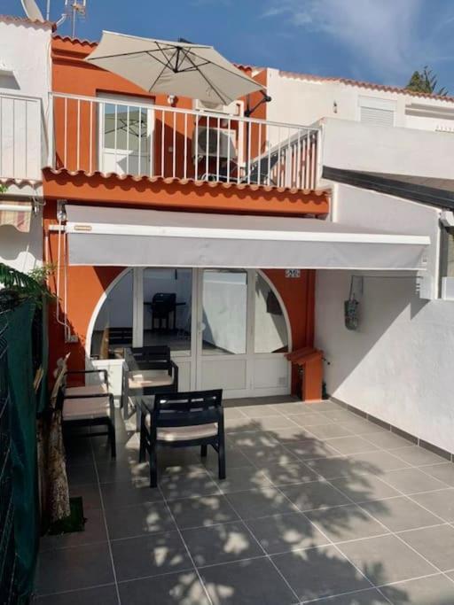 Sonnenland's Place, De Tirajana