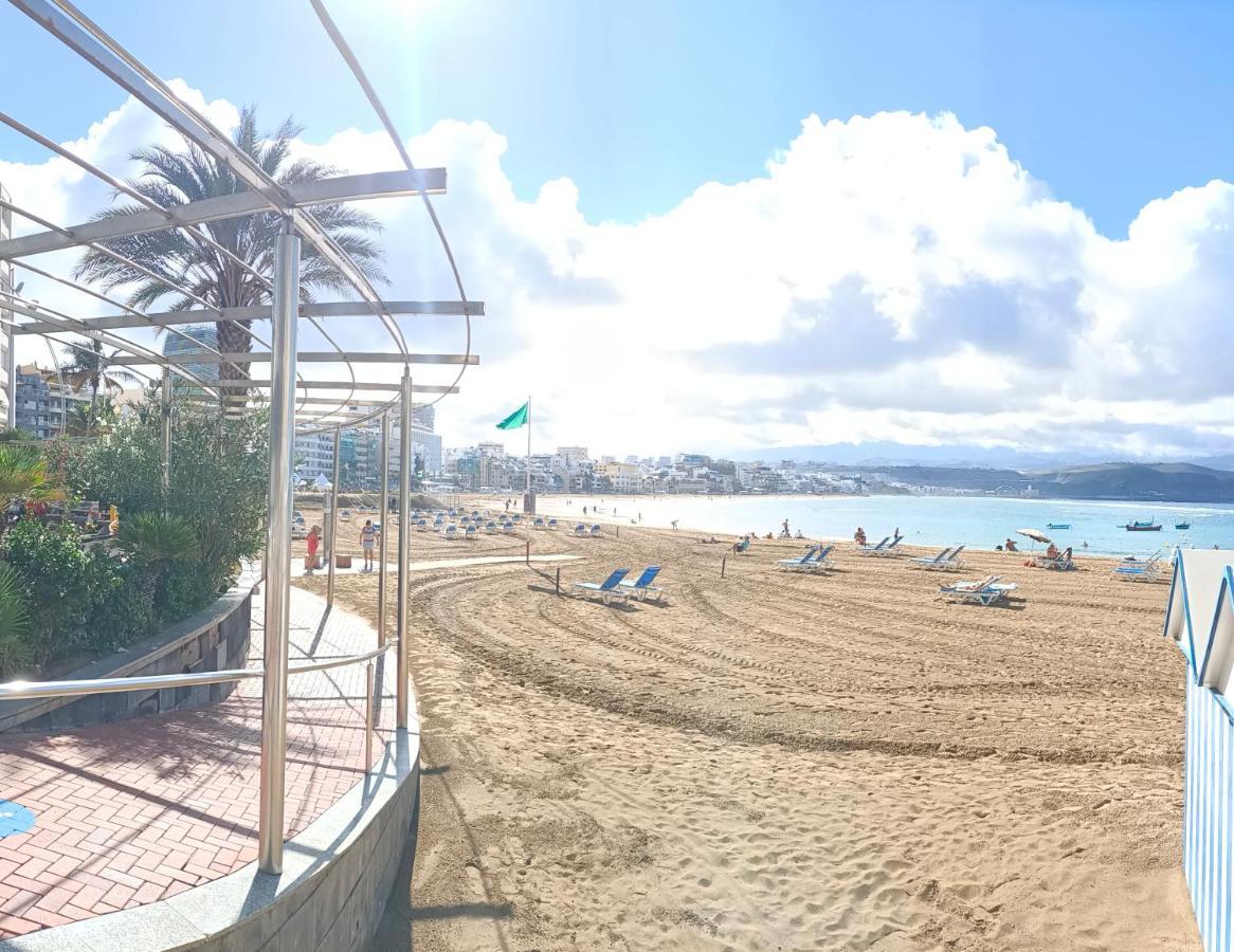 Las Canteras La Naval Beach *