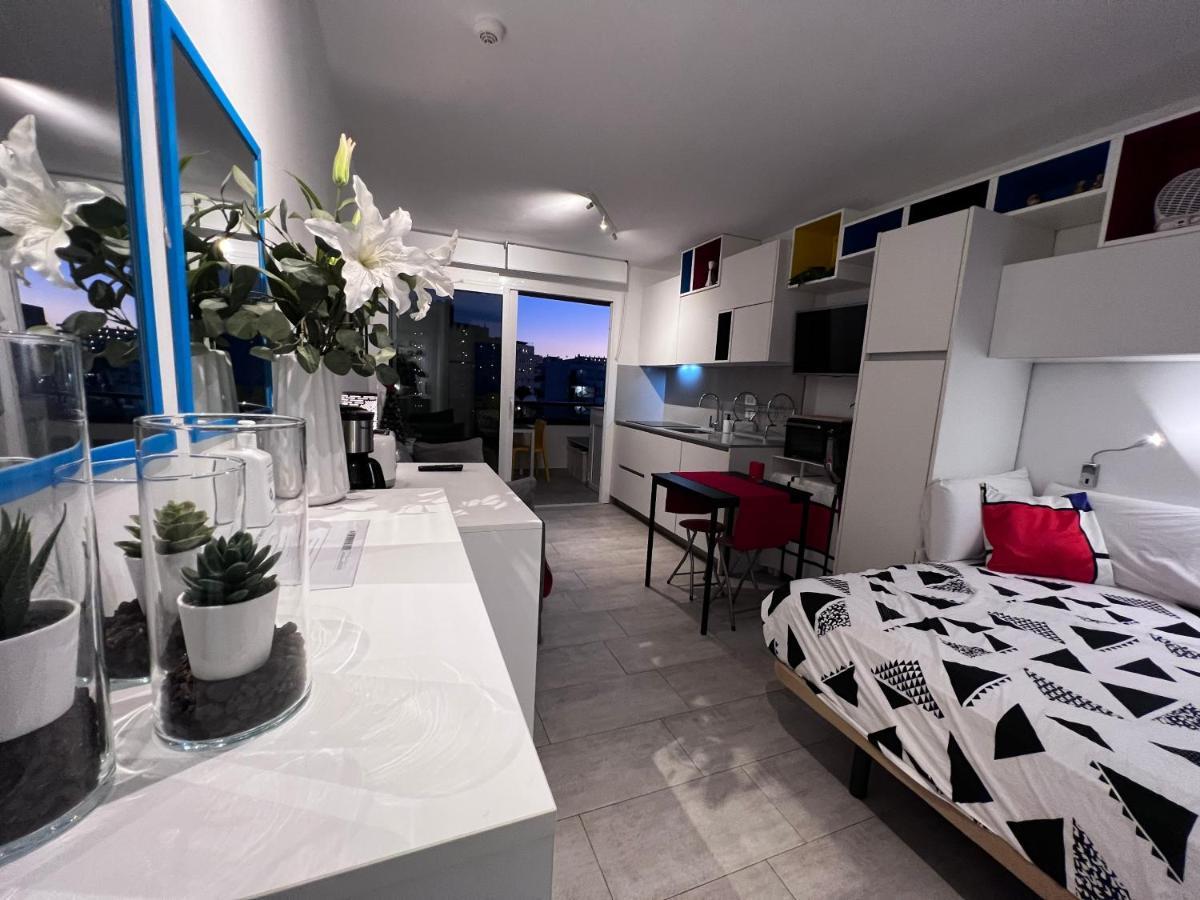 Aparthotel Estudio Mondrian Playa del Ingles (Gran Canaria)