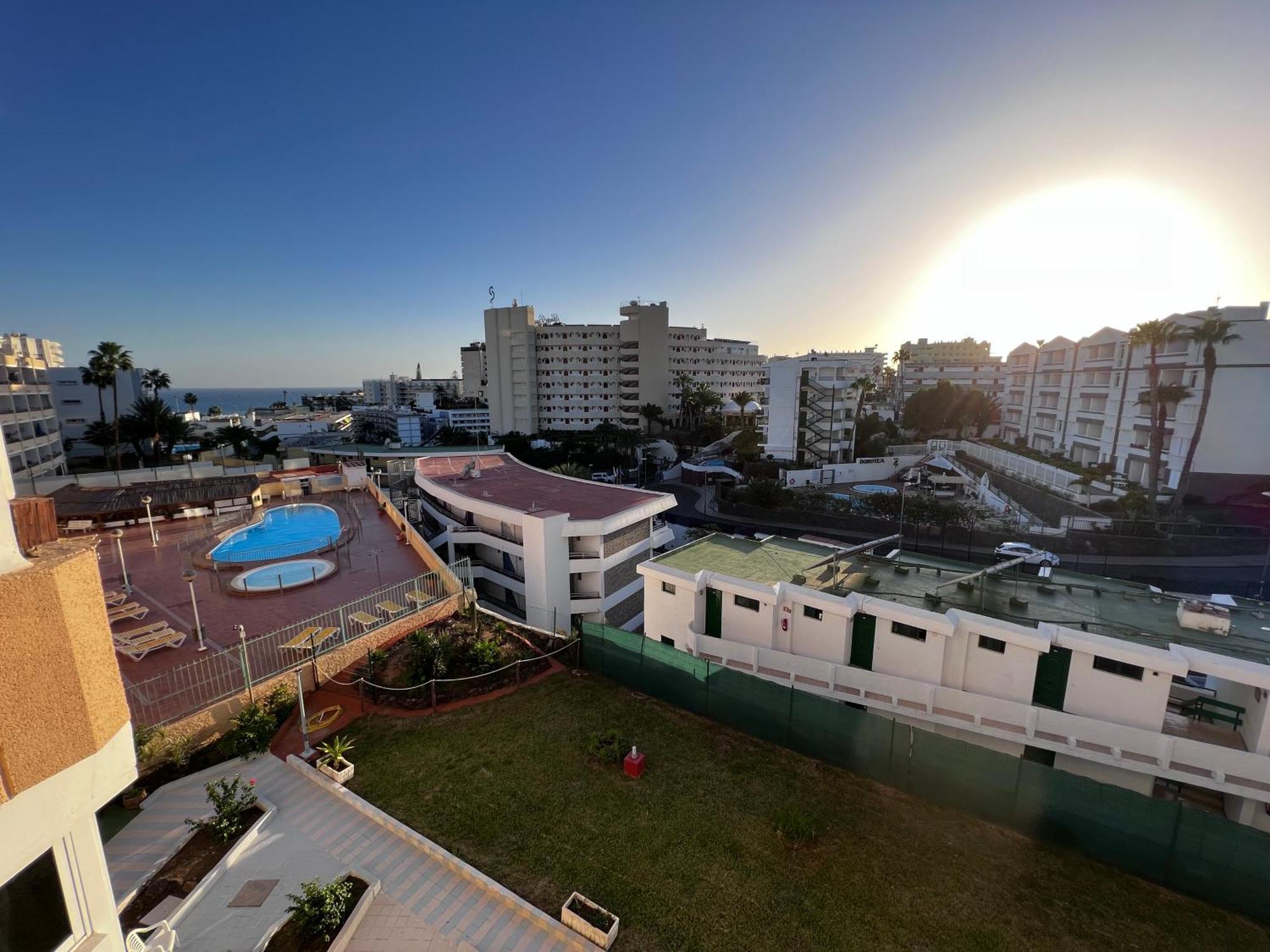 Estudio Mondrian Aparthotel