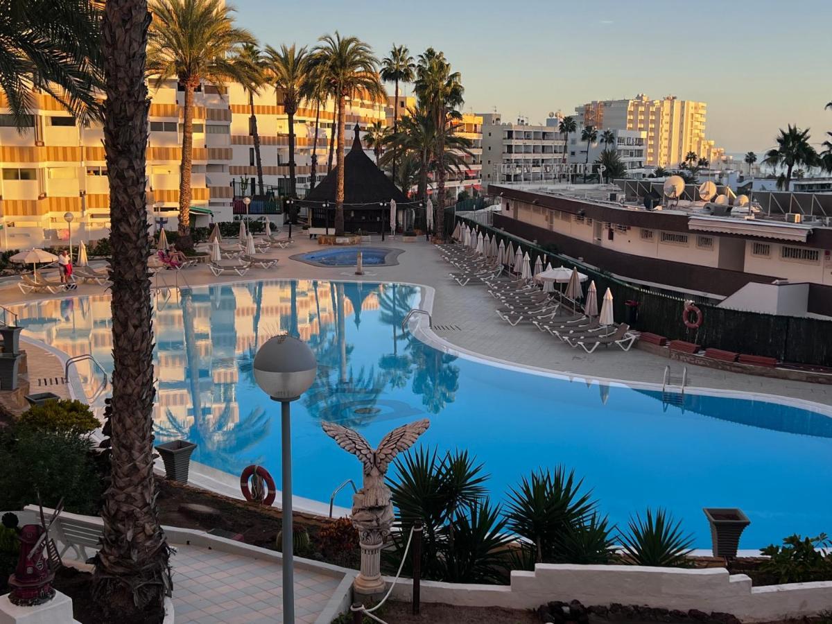 Estudio Mondrian Aparthotel