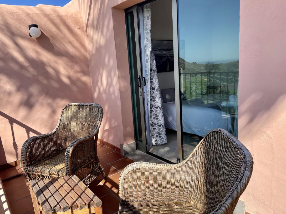 Villa Homeforguest 5 In Salobre Golf With Private Pool, Garden And Great Views