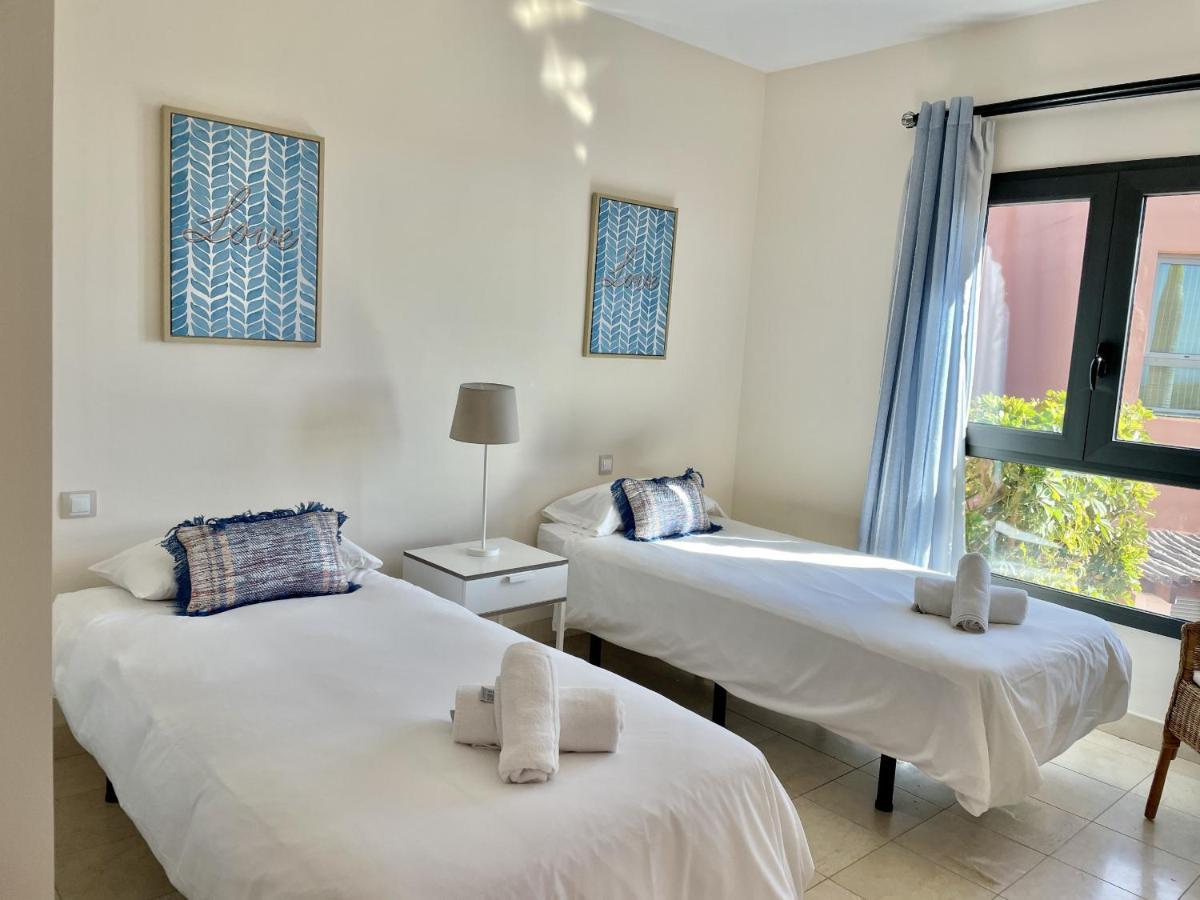 Homeforguest 5 In Salobre Golf With Private Pool, Garden And Great Views *