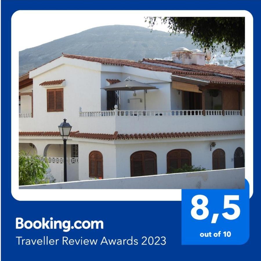 Casa vacanze La Palmera1 Casa Al Primer Piso Con 2 - Two Bedroom House On The First Floor --- La Palmera 2 Casa En Planta Baja Con 1 Dormitorio, One Bedroom House On The Ground Floor Agaete (Gran Canaria)