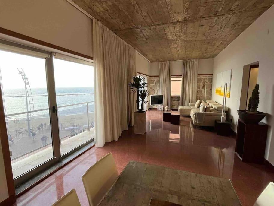 Luxury Beachfront Las Canteras * Las Palmas de Gran Canaria