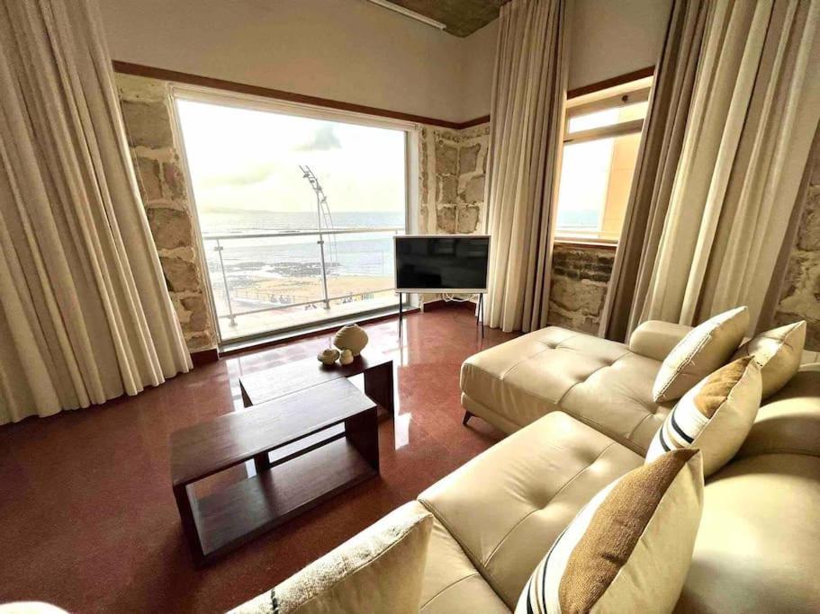 Luxury Beachfront Las Canteras *