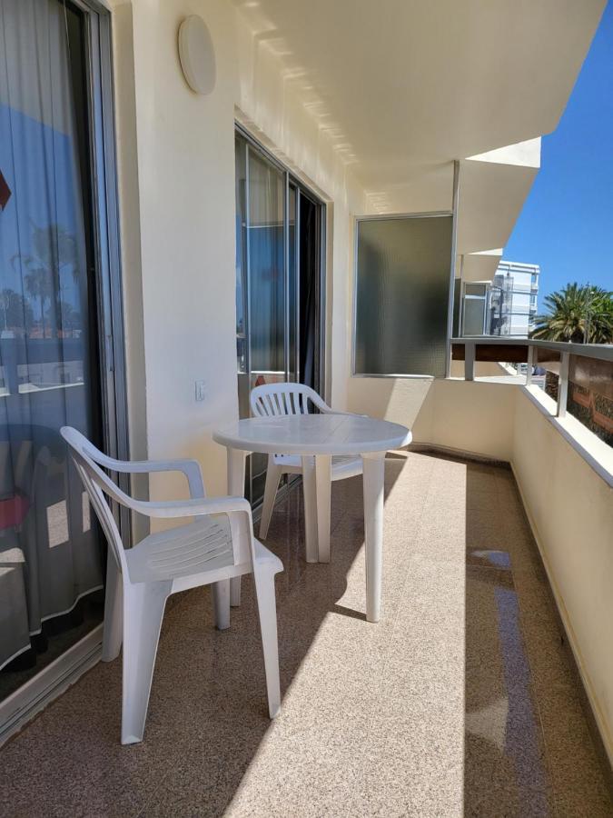 Camelias Apartahotel