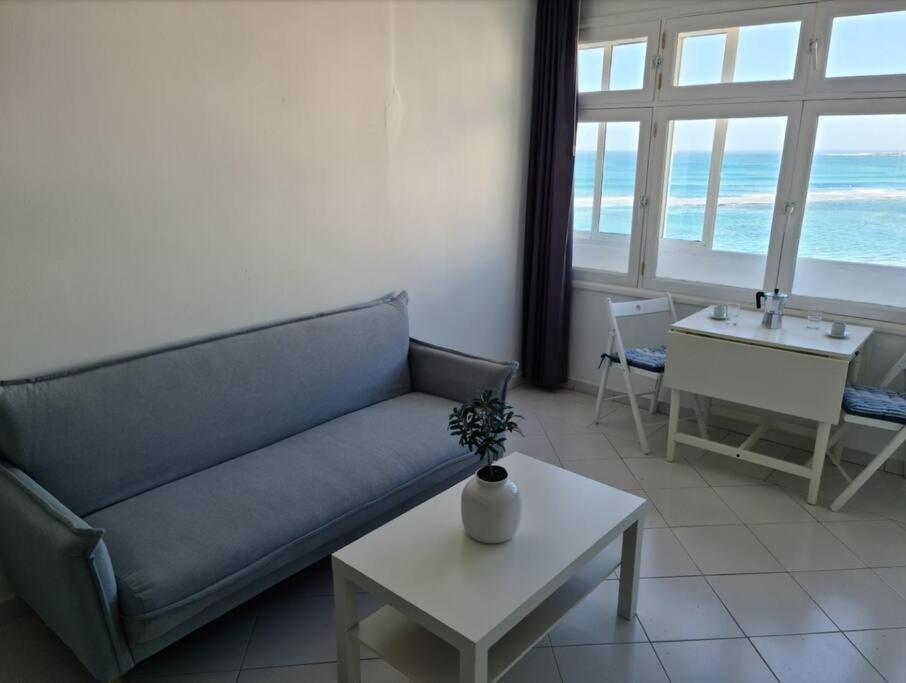 Vv El Camarote De Playa Chica ¨by Henrypole Home¨ Holiday home Las Palmas de Gran Canaria