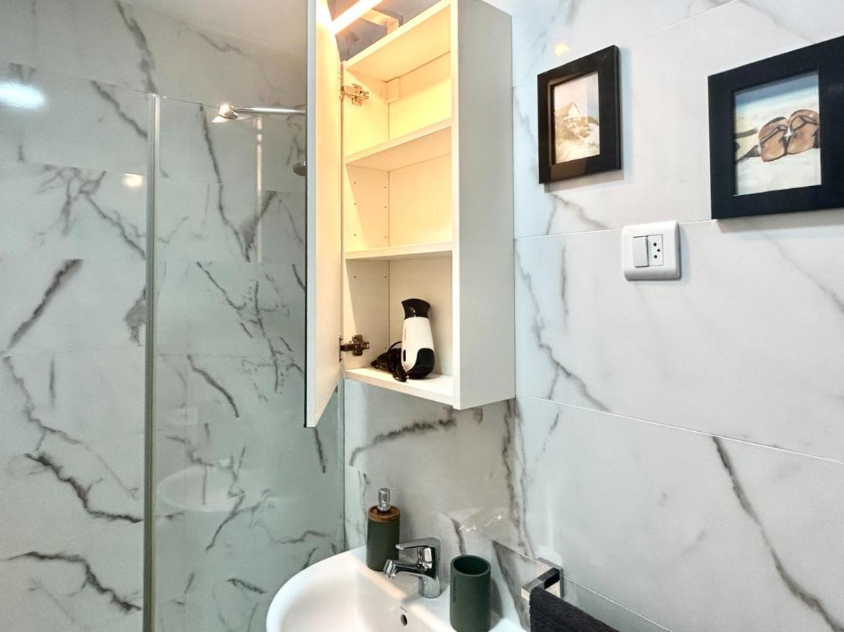 2 Min Dalla Loft Terrazza Casa Gialla Apartamento