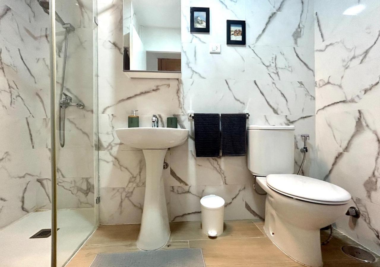 2 Min Dalla Loft Terrazza Casa Gialla Apartamento