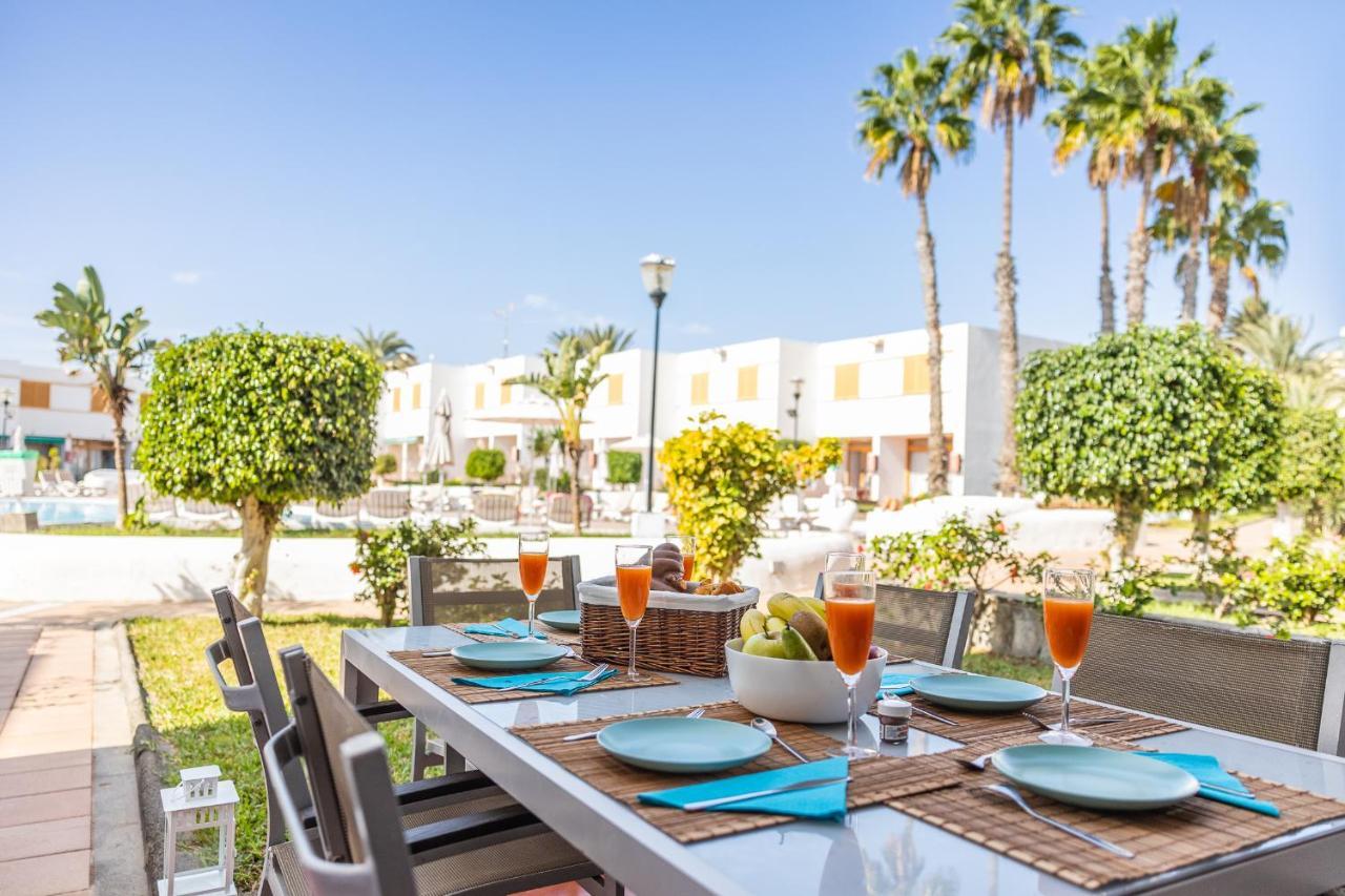 The Sea Breeze Pool Free Parking Next To Sea San Bartolome de Tirajana (Gran Canaria)