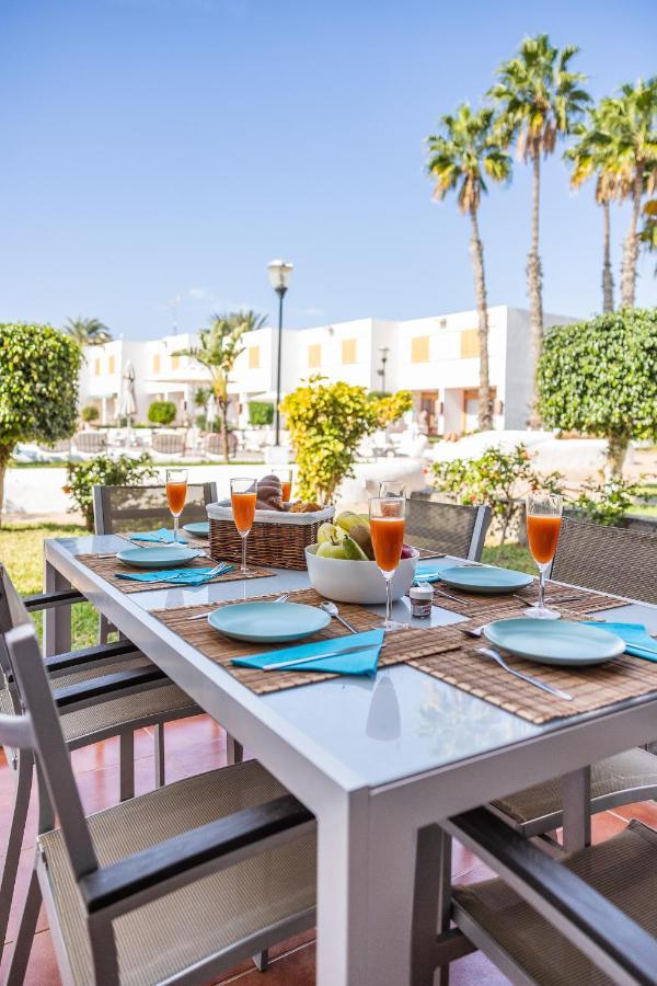 Apartment The Sea Breeze Pool Free Parking Next To Sea San Bartolome de Tirajana (Gran Canaria)