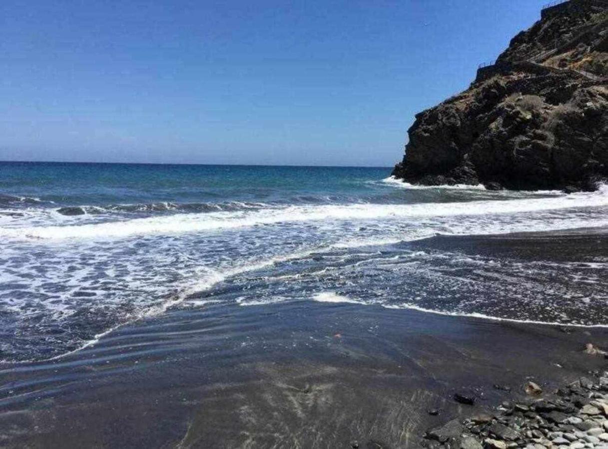 Con Piscina Climatizada Y Vista Al Mar Appartamento
