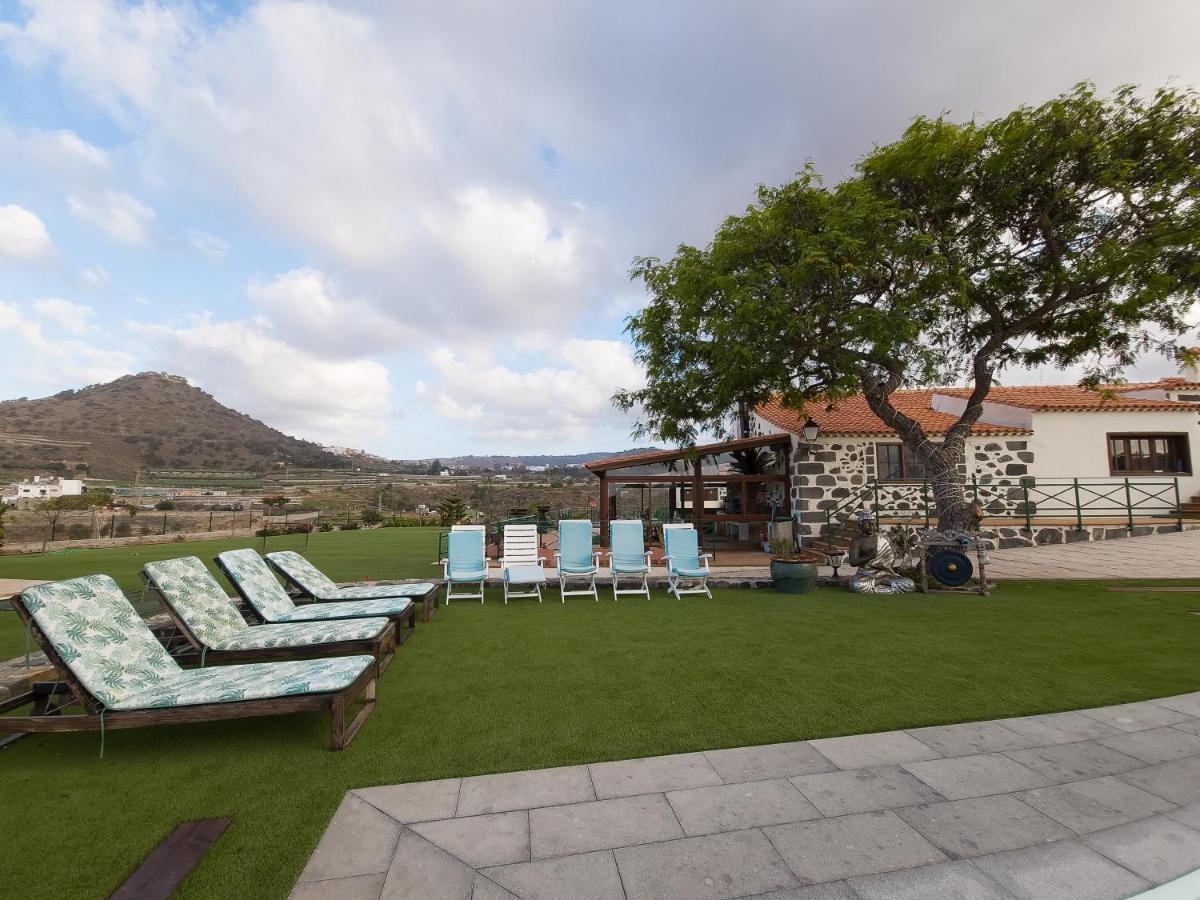 Angeles Holiday home *
