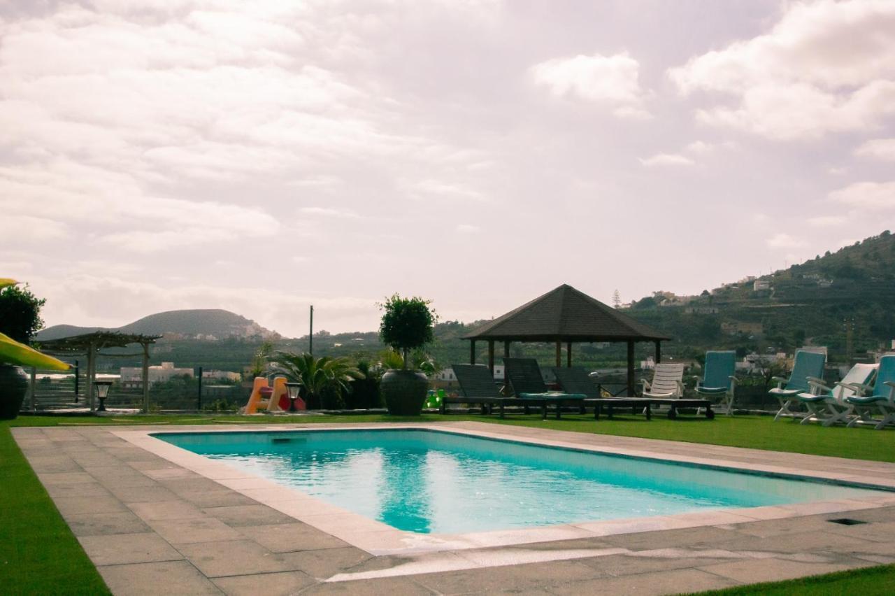 Angeles Holiday home *