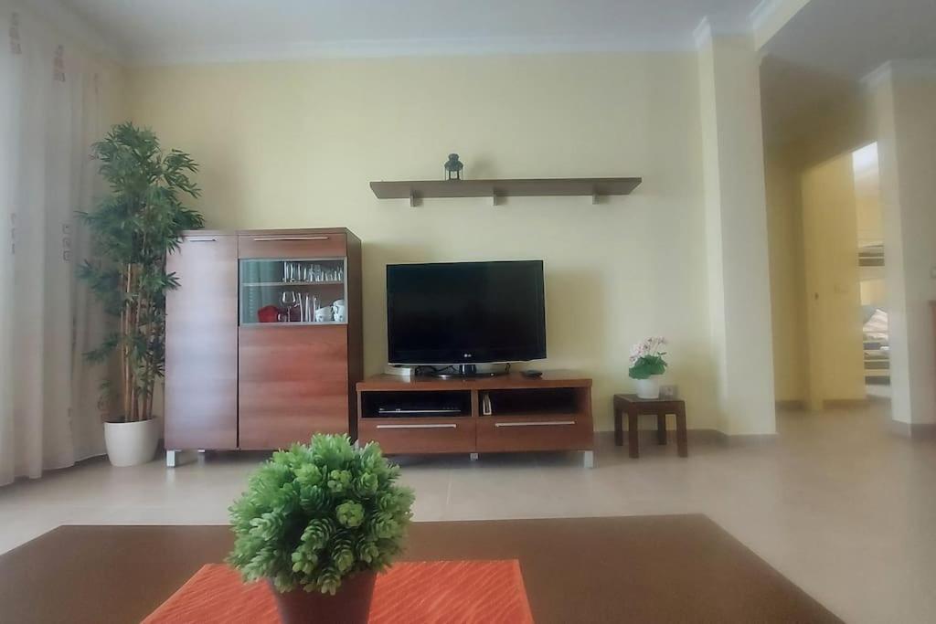 Apartment With View, Wifi And Pool In Arguineguin Mogan