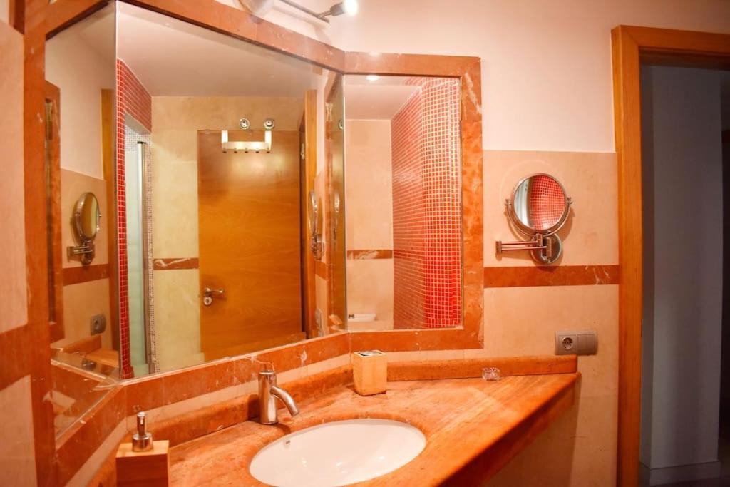 Apartamento La Puntilla Deluxe *