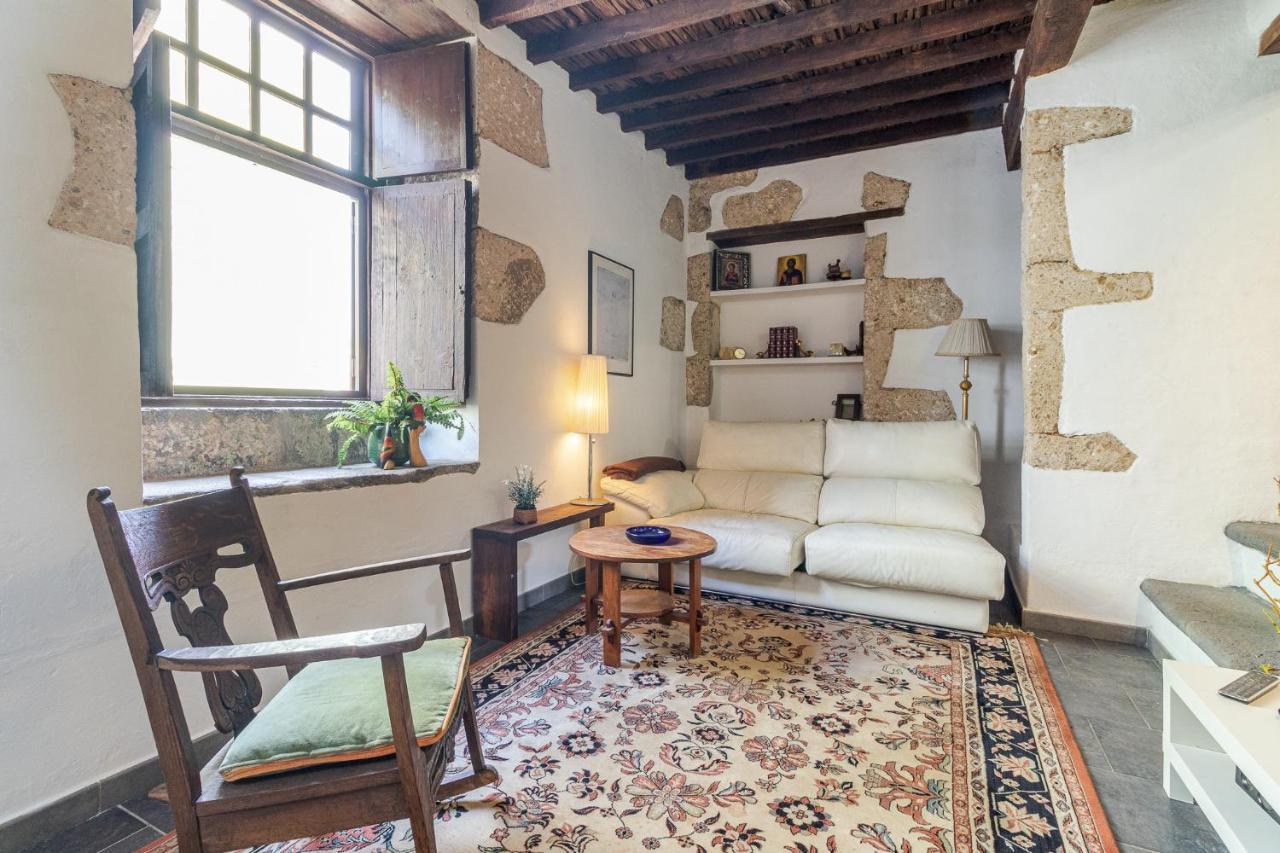 Flatguest Amiga Mia - Traditional House Casa vacanze *